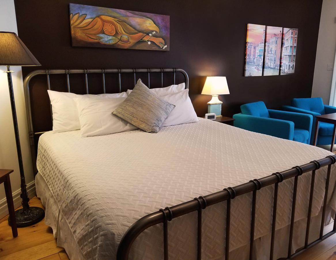Hotel Belle De Nuit à Wakefield Extérieur photo