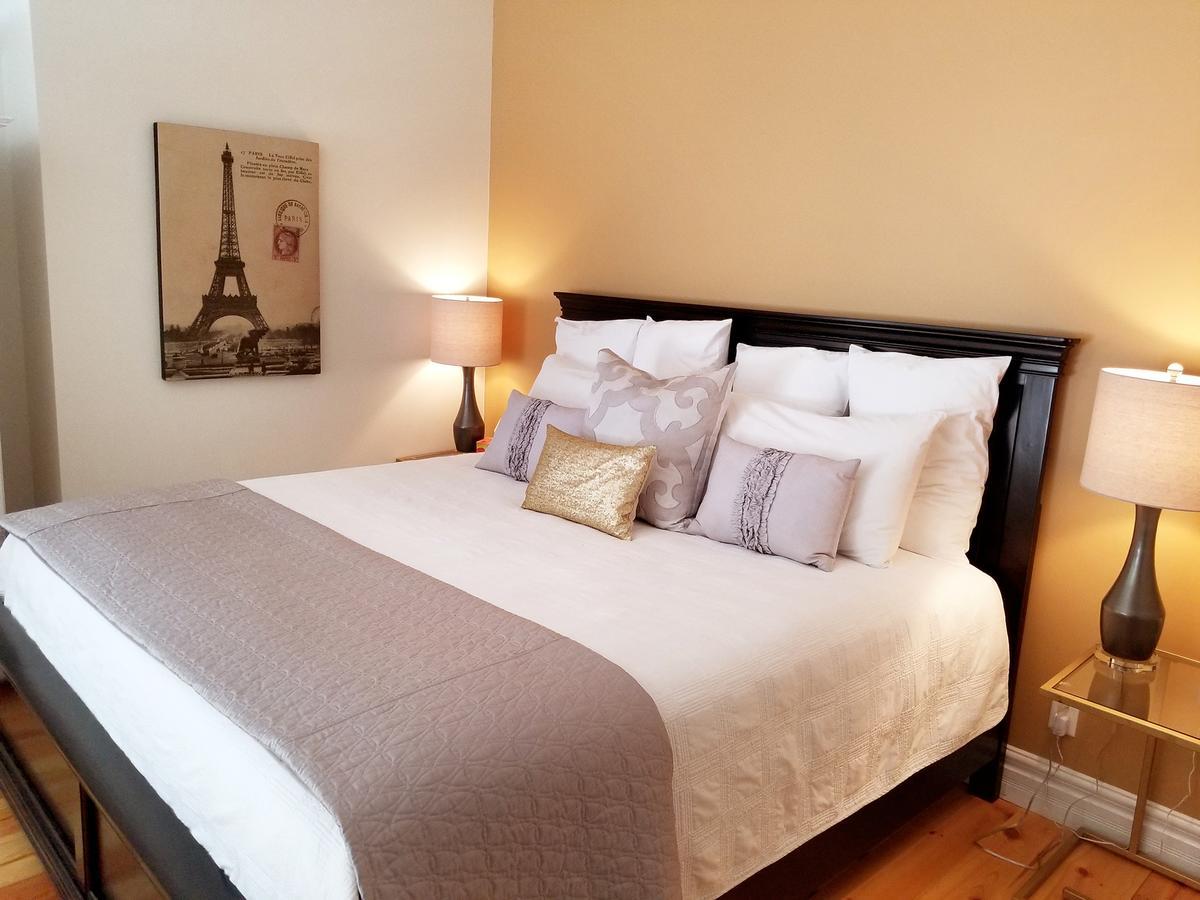 Hotel Belle De Nuit à Wakefield Extérieur photo